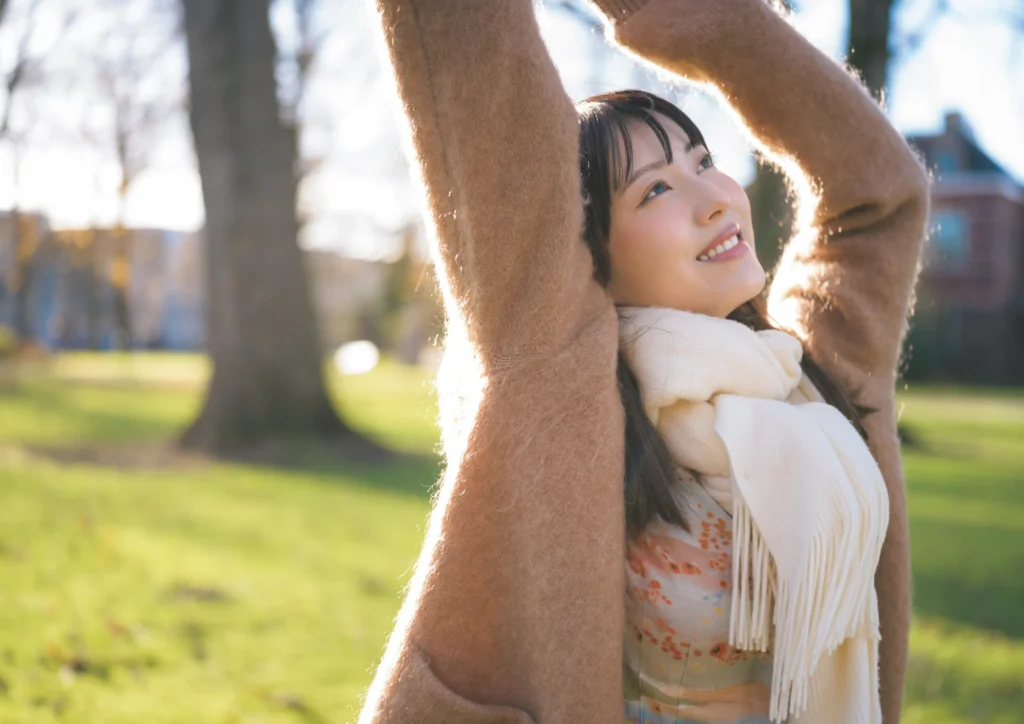 【最新：强推！！】浜辺美波写真集 25 – 预览图