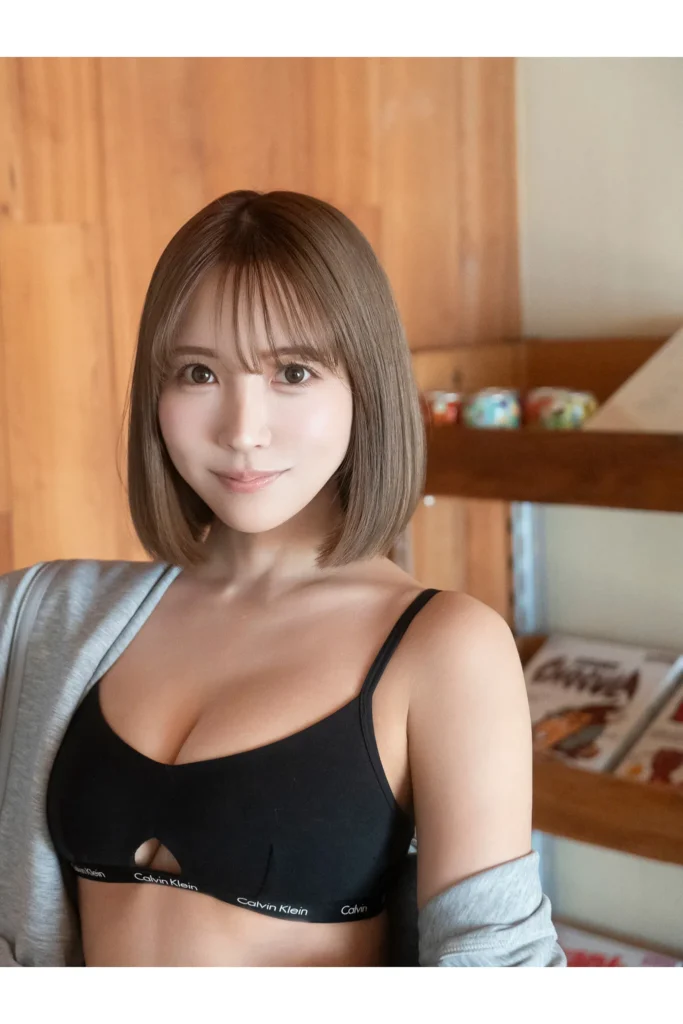 【最新】三上悠亜「ICONIC」【ヤングチャンピオンデジグラ】 – 预览图