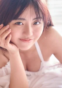 丰田露娜/丰田留妃最新写真免费下载 豊田ルナ　ルナティック スピサン グラビアフォトブック