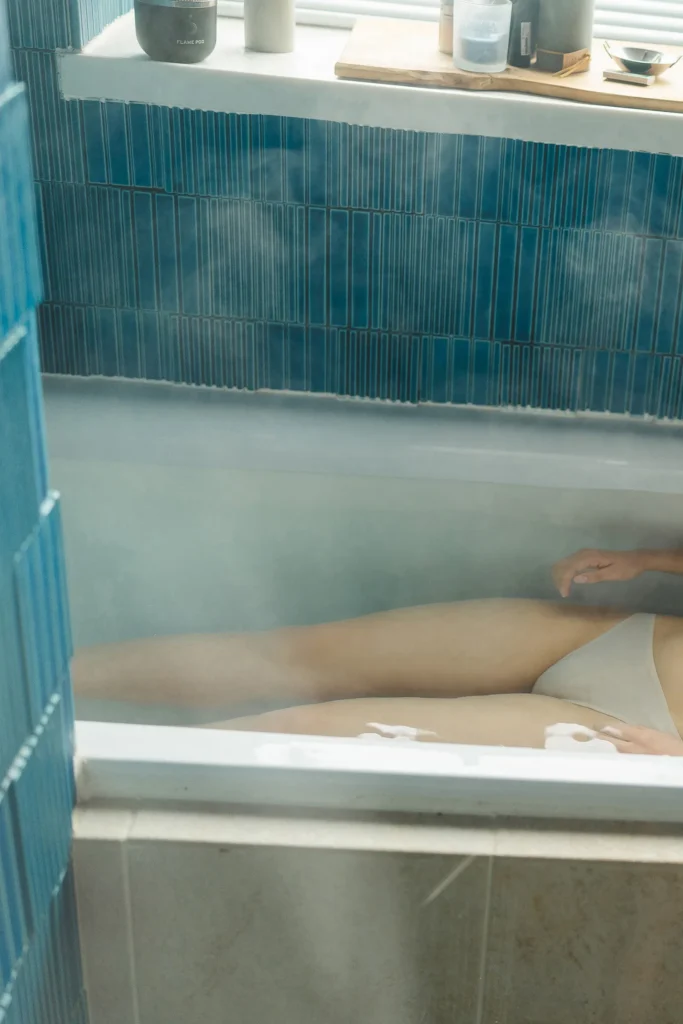 【最新】漫画アクションデジタル写真集 福井梨莉華「まんまる。」