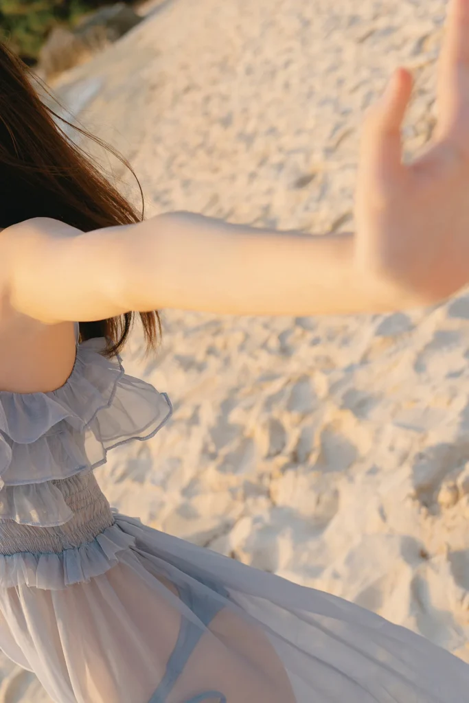 【最新】一ノ瀬瑠菜 ヤングガンガンデジタル限定写真集「美少女」 – 预览图