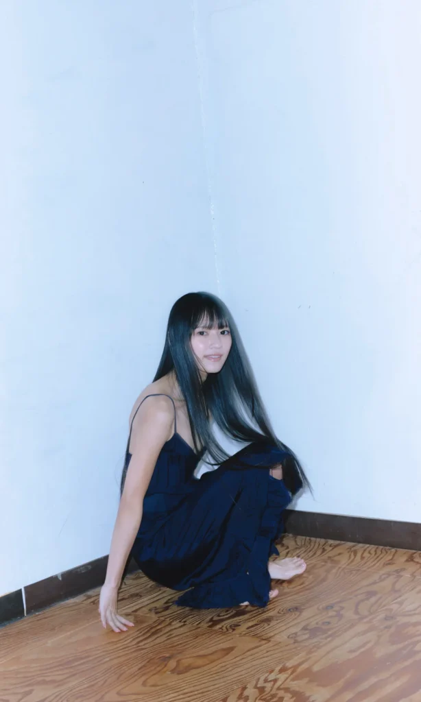 【最新】【デジタル限定】八掛うみ写真集「White」（全年齢版） (週プレ PHOTO BOOK)