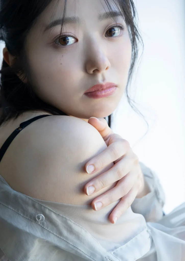 【最新】風吹ケイ×山田かな Intimate Friends スピサン グラビアフォトブック – 预览图