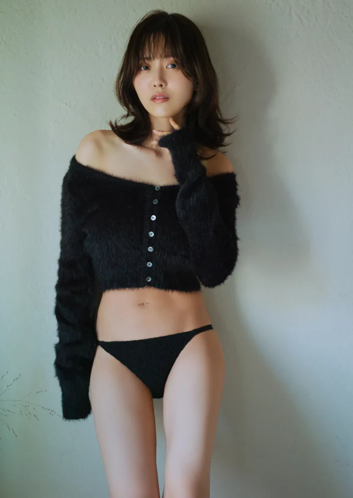 【最新】【デジタル限定 YJ PHOTO BOOK】新田さちか写真集「もっと近づきたくて」