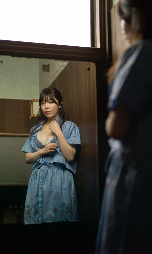 【最新】【デジタル限定】塩見きら写真集「やわらかい棘。」 (週プレ PHOTO BOOK) – 预览图