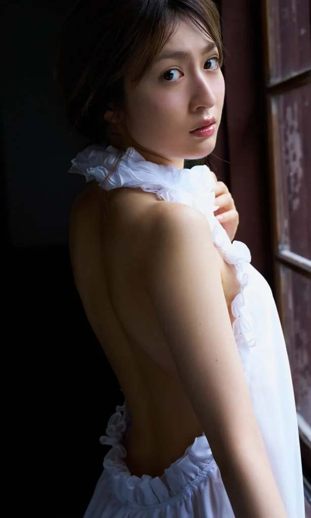 【最新：假面骑士】【大増量】宮部のぞみ写真集「その美脚、規格外。」 (週プレ PHOTO BOOK) – 预览图